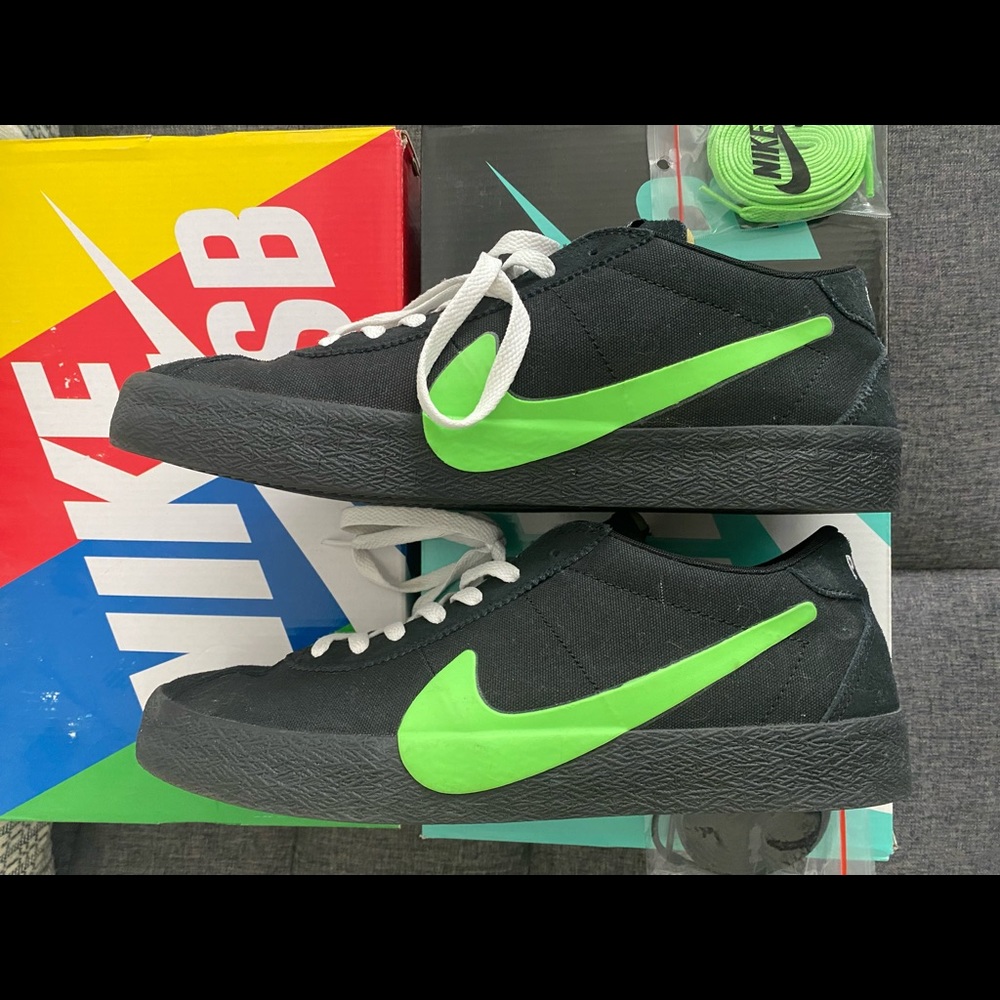 NikeSB / Poets Gino Iannucci Skate Shoe